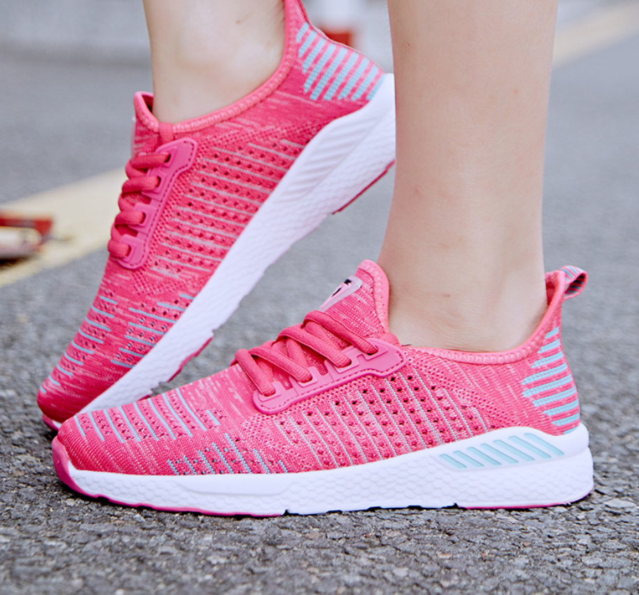 TAEVO Casual Flyknit Running Shoes